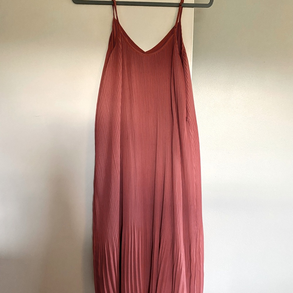 Abercrombie Pleated Midi Dress, size S